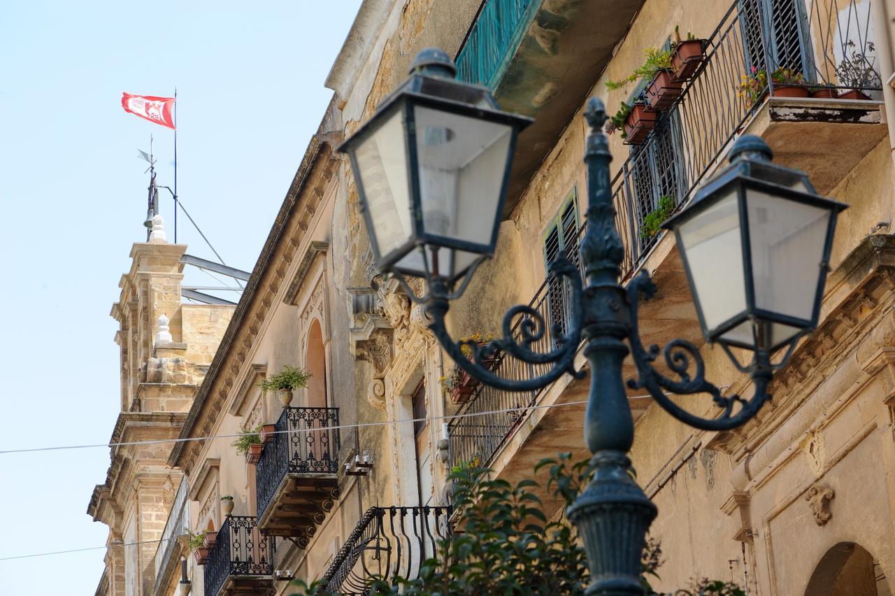 Il Cortile Del Marchese Beccadelli Panzió Sambuca di Sicilia Kültér fotó